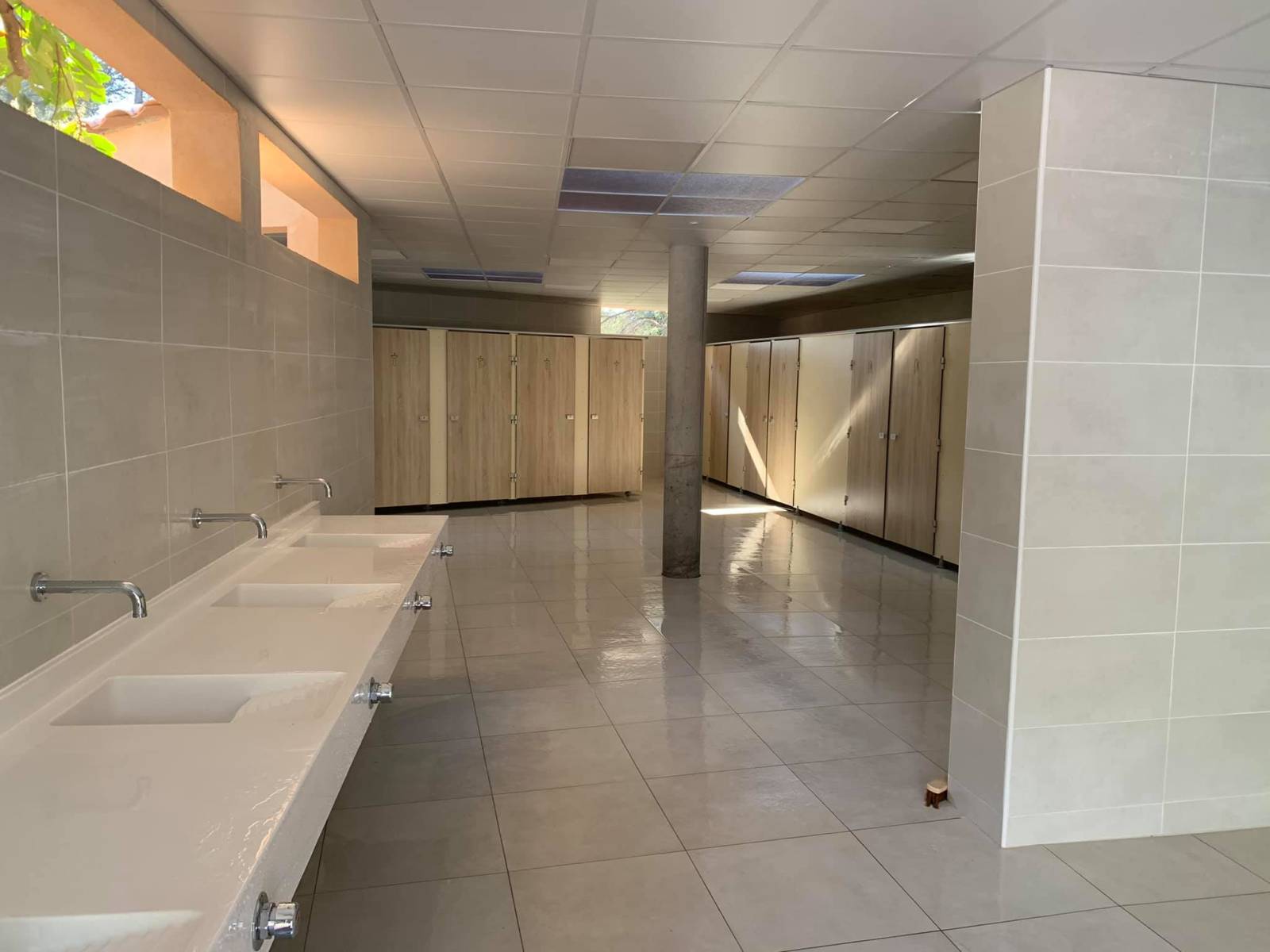 Rénovation de blocs sanitaires dans le Var 